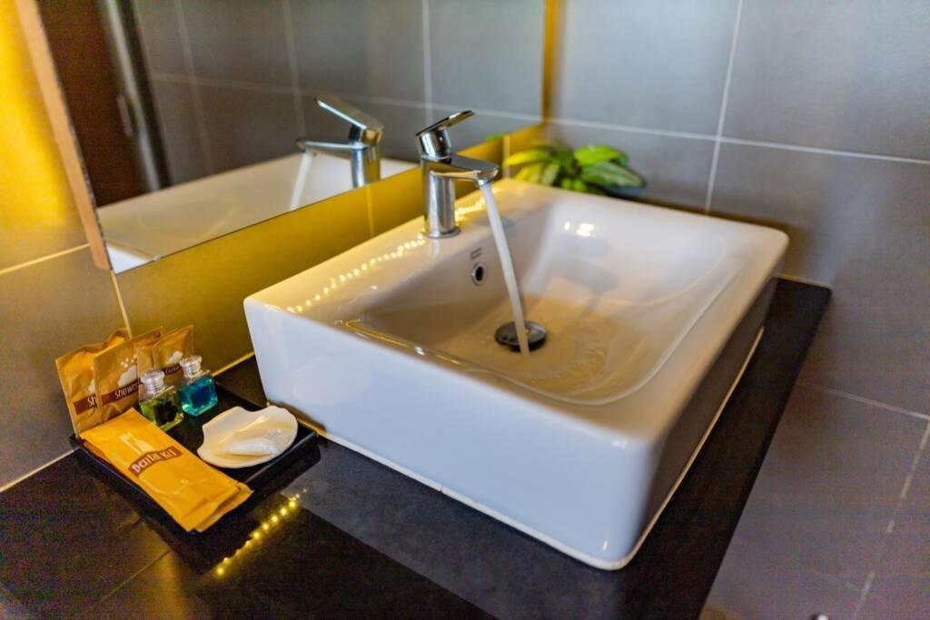 Honeybee Pool Villa Smooth As Silk Ao Nang Eksteriør billede
